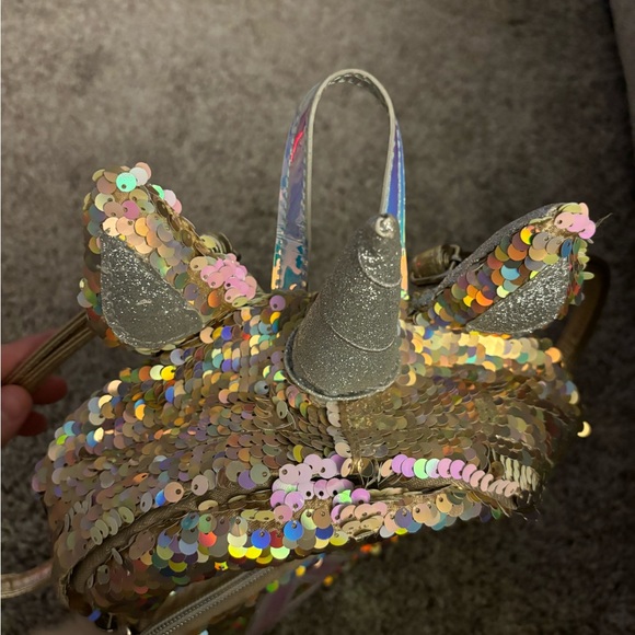 Justice Girl Gold Unicorn Sequin Back Pack - Picture 2 of 4